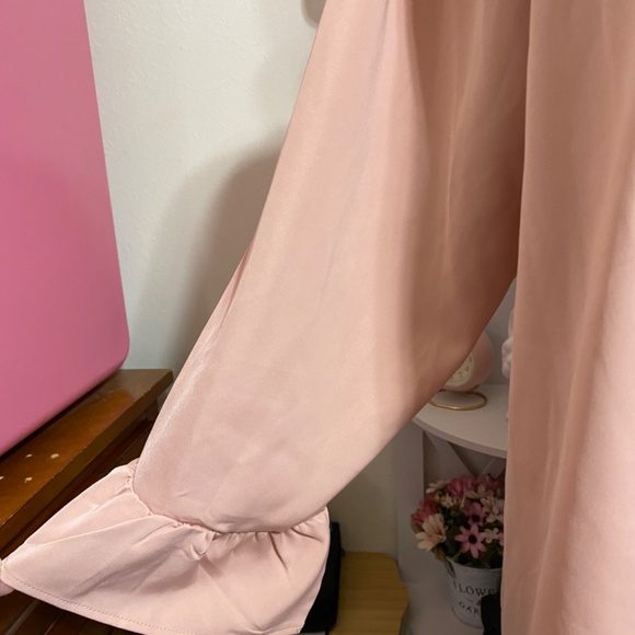 NWOT XL On/Off Shoulder Chiffon Long Sleeve Blouse Bell Sleeve - Picture 10 of 13